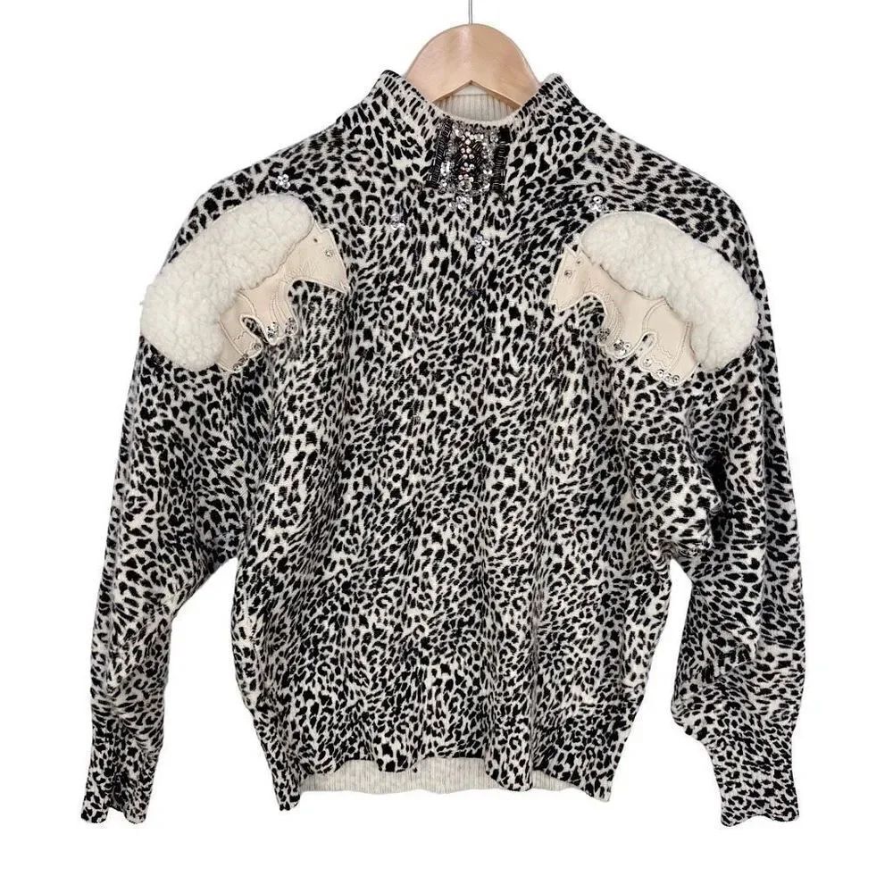 Vintage 70s / 80s Embellished Polar Bear Rhinestone Leopard Print Sweater M